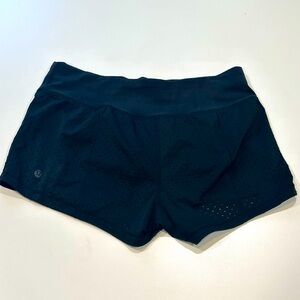 Lululemon Athletic Jogging, Running Shorts Size 6 - Like New Black